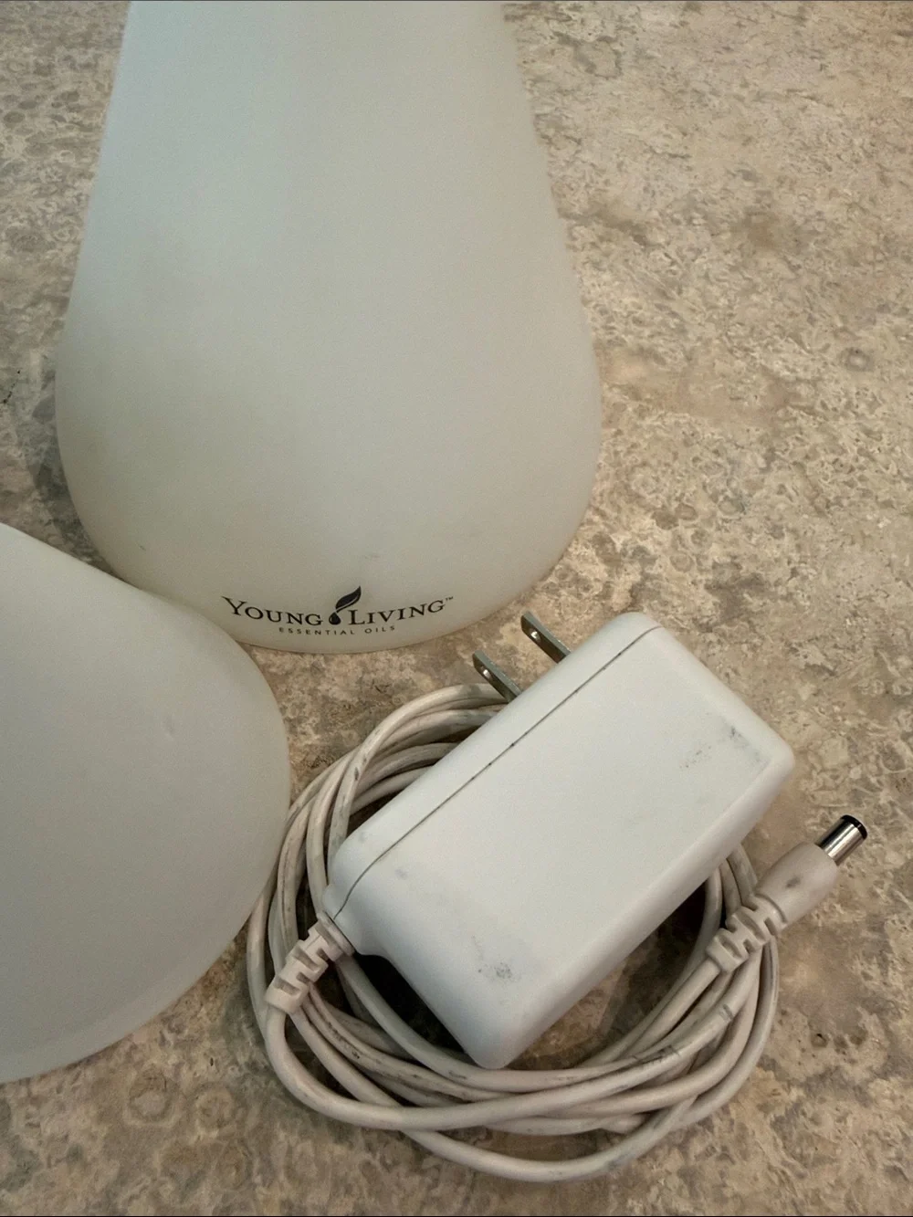 Young Living compact teardrop